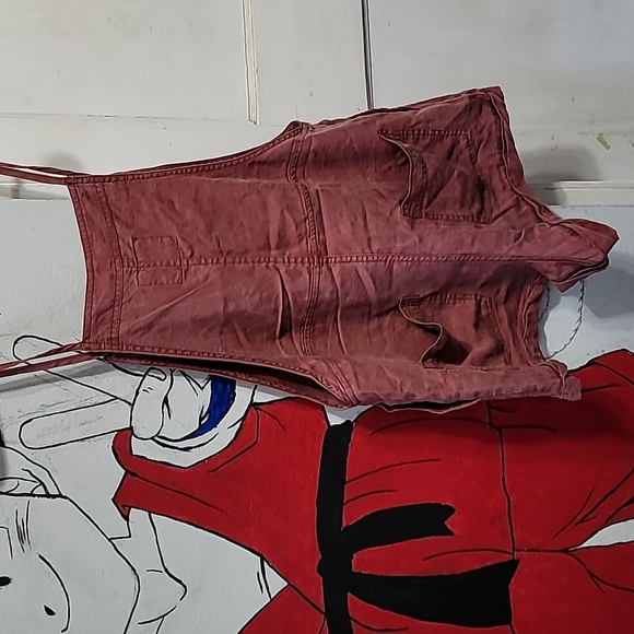 Red jumper - Picture 2 of 5